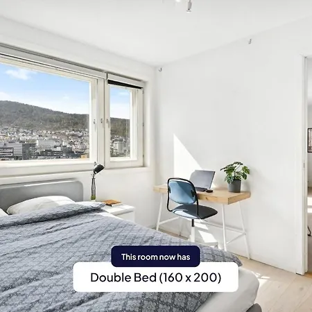 Large Penthouse In The Center With Balcony Appartamento Bergen